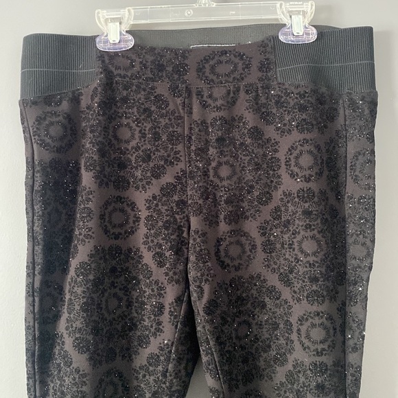 Y2K ONE 5 One Black Velvet Shimmer Leggings Stretchy Waist Size M Holiday Glam - Picture 3 of 13